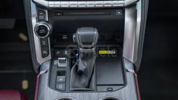TOYOTA LAND CRUISER LC300 GR SPORT 3.3L DIESEL AT MY2022 – BLACK