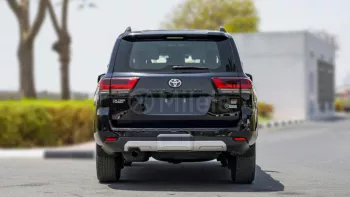 TOYOTA LAND CRUISER LC300 GR SPORT 3.3L DIESEL AT MY2022 – BLACK