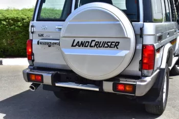 2023 TOYOTA LAND CRUISER 76 HARDTOP LIMITED V8 4.5L TURBO DIESEL 4WD MANUAL