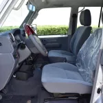 2023 TOYOTA LAND CRUISER 76 HARDTOP LIMITED V8 4.5L TURBO DIESEL 4WD MANUAL - Thumbnail 6