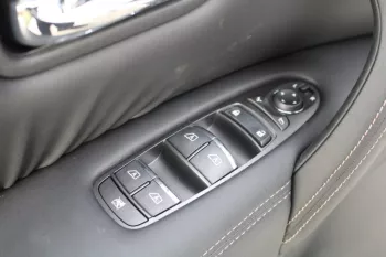 NISSAN PATROL LE 5.6L V8 PETROL 2023 MODEL YEAR WHITE