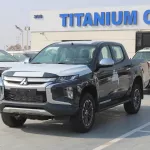 Mitsubishi L200 2.4L DIESEL 4WD 2023 gray - Thumbnail 1