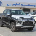 Mitsubishi L200 2.4L DIESEL 4WD 2023 gray - Thumbnail 3