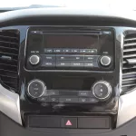 Mitsubishi L200 2.4L DIESEL 4WD 2023 gray - Thumbnail 14