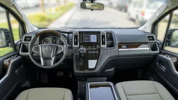 TOYOTA GRANVIA 3.5L PETROL AT MY2023 – BLACK