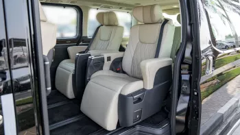 TOYOTA GRANVIA 3.5L PETROL AT MY2023 – BLACK