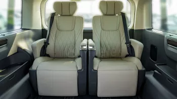 TOYOTA GRANVIA 3.5L PETROL AT MY2023 – BLACK