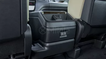 TOYOTA GRANVIA 3.5L PETROL AT MY2023 – BLACK