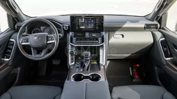 TOYOTA LAND CRUISER 300 VX 3.5L PETROL AT MY2022 – SILVER