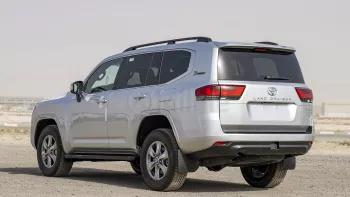 TOYOTA LAND CRUISER 300 VX 3.5L PETROL AT MY2022 – SILVER