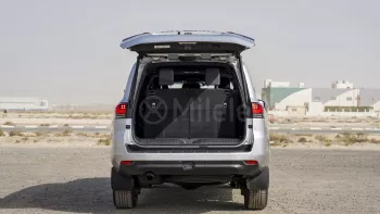 TOYOTA LAND CRUISER 300 VX 3.5L PETROL AT MY2022 – SILVER