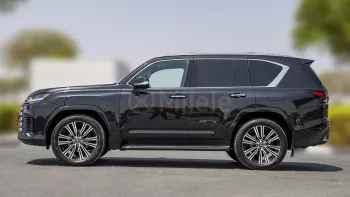 (RHD) LEXUS LX500D F-SPORT 3.3L DIESEL AT MY2023 – BLACK