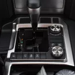 Toyota Land Cruiser VXR 5.7 2021 Model Year - Thumbnail 7