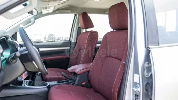 TOYOTA HILUX DC 2.7L PETROL MT 4X4 P.WINDOW MY2023 – SILVER
