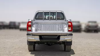 TOYOTA HILUX DC 2.7L PETROL MT 4X4 P.WINDOW MY2023 – SILVER
