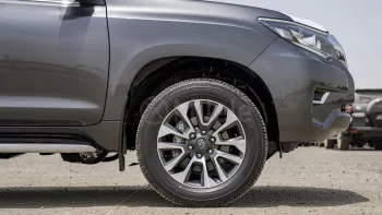 TOYOTA PRADO VX 4.0L PETROL AT TIRE UNDER MY2023 – GREY
