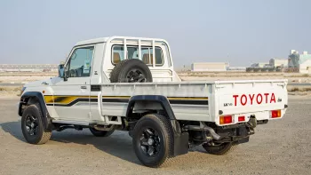 TOYOTA LAND CRUISER LC79SC 4.0L PETROL MT MY2022 – WHITE