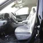 Toyota Highlander Hybrid LE 2.5L 2023 Black Color - Thumbnail 9