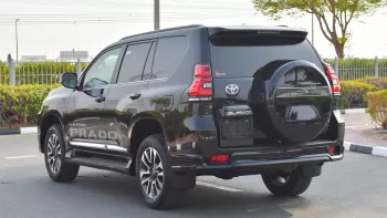 Toyota Prado VX-R V6 4.0L 2023 Black Color