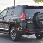 Toyota Prado VX-R V6 4.0L 2023 Black Color - Thumbnail 7