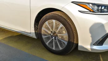 Lexus ES300h Hybrid 2023 White Color