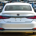 Lexus ES300h Hybrid 2023 White Color - Thumbnail 6