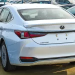 Lexus ES300h Hybrid 2023 White Color - Thumbnail 7
