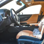 Lexus ES300h Hybrid 2023 White Color - Thumbnail 8