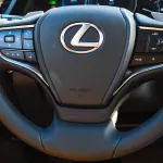Lexus ES300h Hybrid 2023 White Color - Thumbnail 11