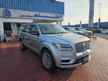 2020 Lincoln Navigator 3.5L Full Option GCC Specs Silver Color