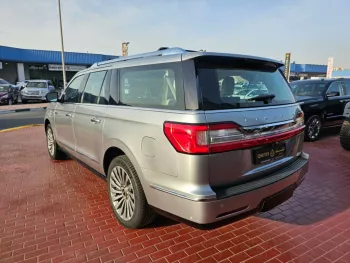 2020 Lincoln Navigator 3.5L Full Option GCC Specs Silver Color