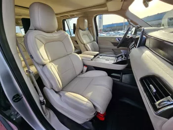 2020 Lincoln Navigator 3.5L Full Option GCC Specs Silver Color