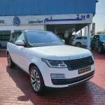 Land Rover Range Rover Vogue 3.0L Full OPTION 2018 GCC Specs WHITE COLOR - Thumbnail 1