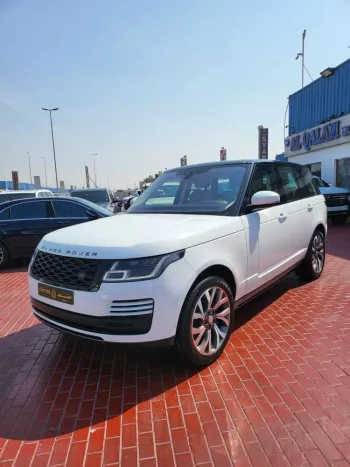 Land Rover Range Rover Vogue 3.0L Full OPTION 2018 GCC Specs WHITE COLOR