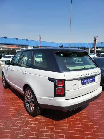 Land Rover Range Rover Vogue 3.0L Full OPTION 2018 GCC Specs WHITE COLOR