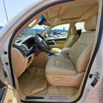 TOYOTA LAND CRUISER 2021 V8 4WD FULL OPTION WHITE COLOR - Thumbnail 7