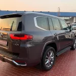 TOYOTA LAND CRUISER VXR V6 TWIN TURBO GCC SPECS FULL OPTION 2022 GRAY COLOR - Thumbnail 5