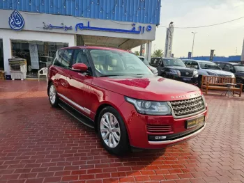 2016 Land Rover Range Rover Vogue 5.0L V8 GCC RED COLOR