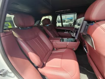 LAND ROVER RANGE ROVER VOUGE AUTOBIOGRAPHY 2023 MODEL YEAR WHITE COLOR