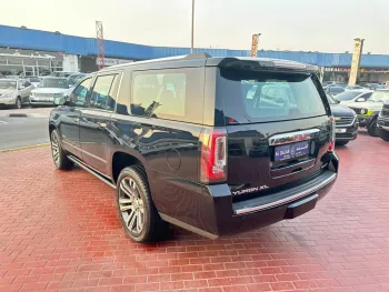 GMC Yukon 5.3L V8 GCC Specs 2017 Model Year Black