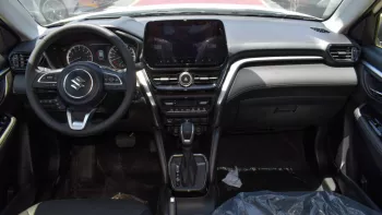 Suzuki Vitara 2023 FWD 5Doors 4cyl