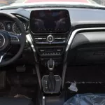Suzuki Vitara 2023 FWD 5Doors 4cyl - Thumbnail 15