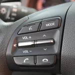 HYUNDAI AVANTE 1.6L PETROL FWD 2020 USED 95000KM - Thumbnail 11