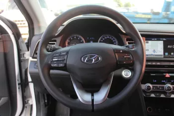 HYUNDAI AVANTE 1.6L PETROL FWD 2020 USED 95000KM