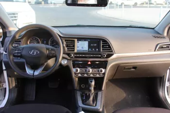 HYUNDAI AVANTE 1.6L PETROL FWD 2020 USED 95000KM