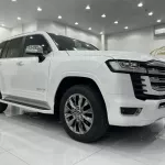 Toyota Land Cruiser VXR 3.5 letter twin turbo 2023 - Thumbnail 1