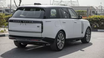 2023 Land Rover Range Rover HSE V8 4.4L P530 GCC Specs