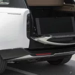 2023 Land Rover Range Rover HSE V8 4.4L P530 GCC Specs - Thumbnail 9