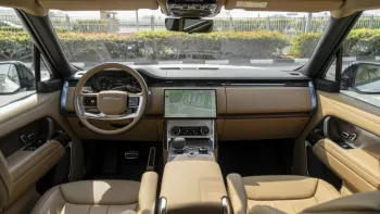 2023 Land Rover Range Rover HSE V8 4.4L P530 GCC Specs