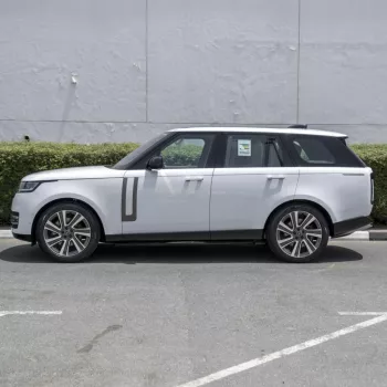 2023 Land Rover Range Rover HSE V8 P530 4.4L GCC Specs